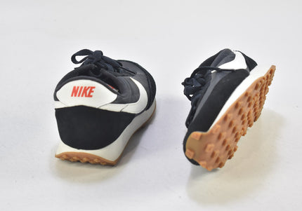 Nike Daybreak Damen Sportschuhe Sneaker EUR 37,5 Nr. 24-X 1935-Schuh-Gebraucht-secondhand