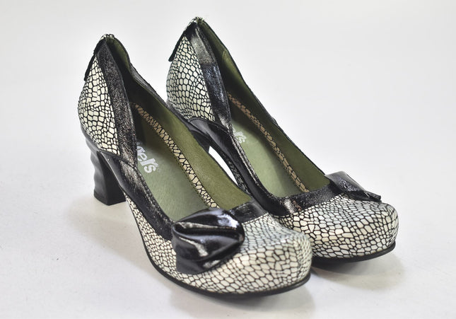 Tiggers Damen Pumps High Heels EUR 41 Nr. 24-N 600-Schuh-Gebraucht-secondhand