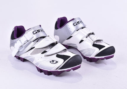 Giro Fahrradschuhe Damen Sportschuhe Sneaker EUR 38,5 Nr. 24-J 5345-Schuh-Gebraucht-secondhand