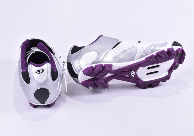 Giro Fahrradschuhe Damen Sportschuhe Sneaker EUR 38,5 Nr. 24-J 5345-Schuh-Gebraucht-secondhand