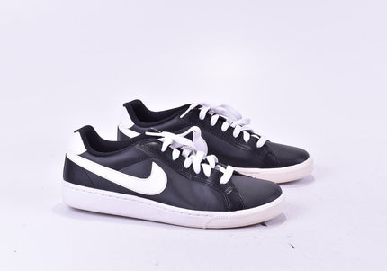 Nike Court Majestic Damen Sportschuhe Sneaker EUR 40 Nr. 23-N 155-Schuh-Gebraucht-secondhand