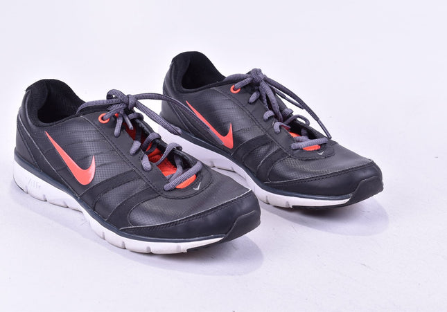 Nike Total Core Damen Sportschuhe Sneaker EUR 38,5 Nr. 24-J 4259-Schuh-Gebraucht-secondhand