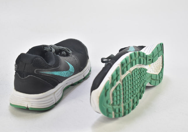Nike Revolution Damen Sportschuhe Sneaker EUR 39 Nr. 24-X 1505-Schuh-Gebraucht-secondhand