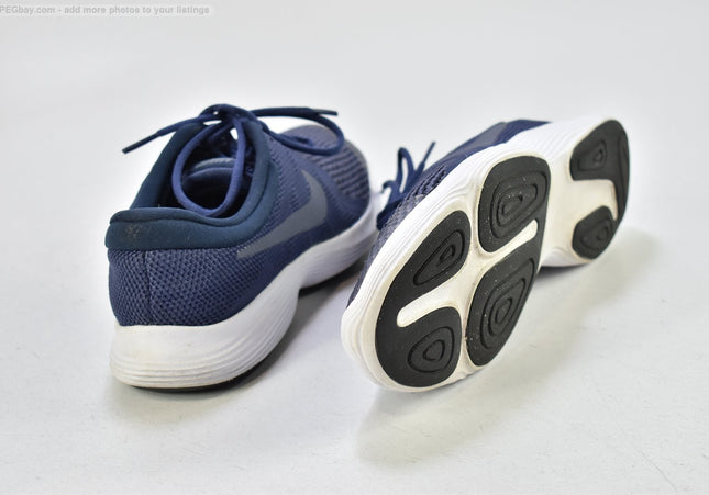 Nike Revolution Herren Sportschuhe Sneaker  EUR 40 Nr. 25-P 2342