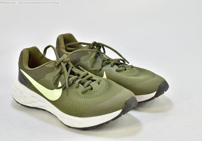 Nike Revolution Herren Sportschuhe Sneaker  EUR 40 Nr. 25-Z 459