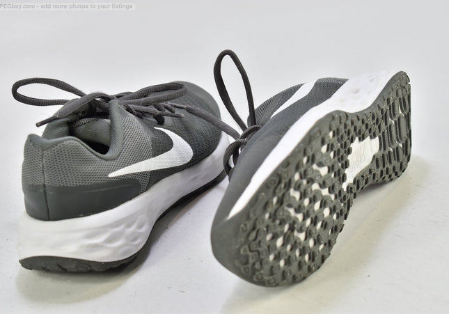 Nike Revolution Damen Sportschuhe Sneaker  EUR 37,5 Nr. 25-Z 1119