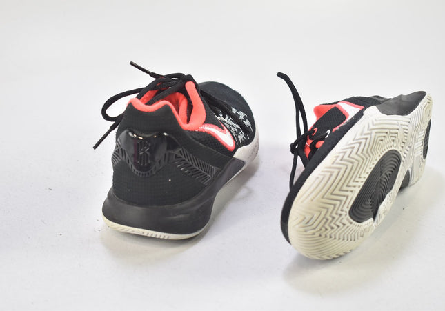 Nike Kyrie Herren Sportschuhe Sneaker EUR 41 Nr. 24-N 1066-Schuh-Gebraucht-secondhand