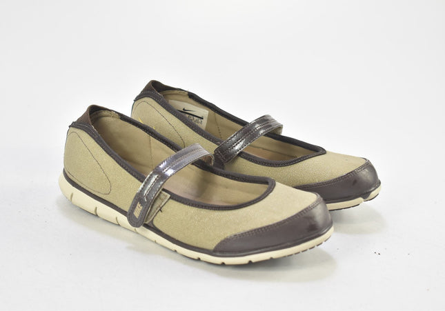 Nike Damen Halbschuhe Slipper Ballerinas EUR 37,5 Nr. 24-J 4087-Schuh-Gebraucht-secondhand