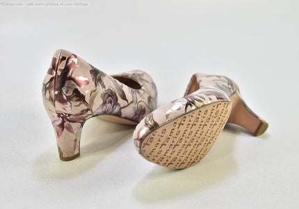 Tamaris  Damen Pumps High Heels  EUR 39 Nr. 26-A 437