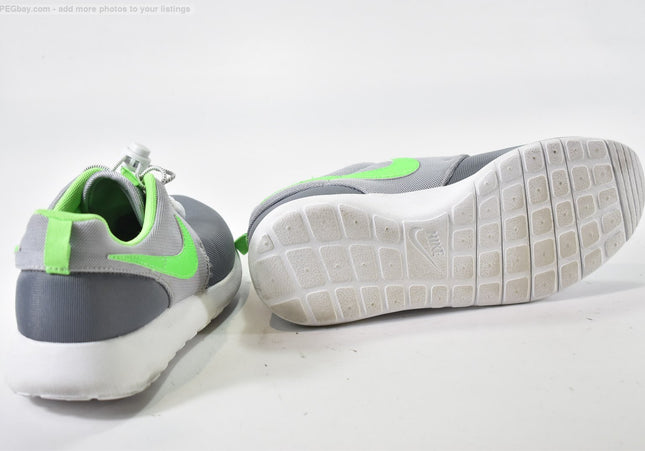 Nike Roshe Damen Sportschuhe Sneaker  EUR 38,5 Nr. 26-U 871