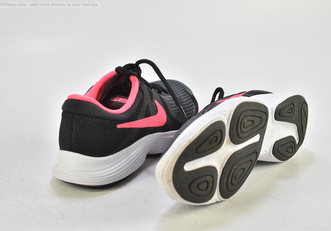 Nike Revolution 4 Damen Sportschuhe Sneaker  Gr.38,5 Nr. 26-T 240