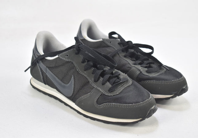 Nike Genicco Damen Sportschuhe Sneaker EUR 39 Nr. 23-N 2337-Schuh-Gebraucht-secondhand