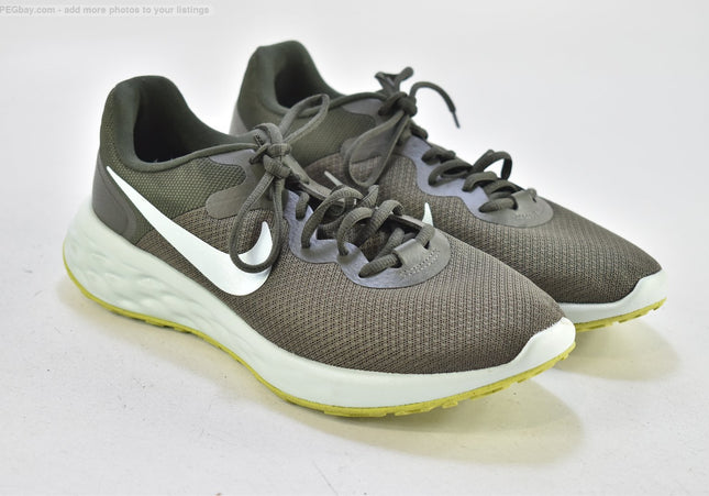 Nike Revolution Herren Sportschuhe Sneaker  EUR 44 Nr. 26-Y 39