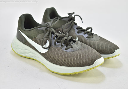 Nike Revolution Herren Sportschuhe Sneaker  EUR 44 Nr. 26-Y 39