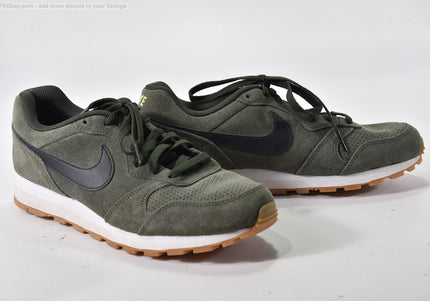 Nike Md Runner 2 Herren Sportschuhe Sneaker  EUR 41 Nr. 26-U 987