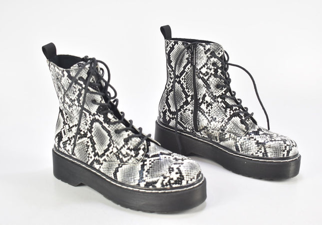 Hailys Damen Stiefelette Boots EUR 40 Nr. 24-J 2247-Schuh-Gebraucht-secondhand