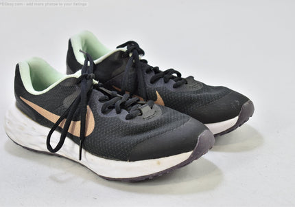 Nike Revolution Damen Sportschuhe Sneaker  EUR 38 Nr. 25-Z 2071