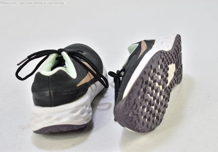 Nike Revolution Damen Sportschuhe Sneaker  EUR 38 Nr. 25-Z 2071