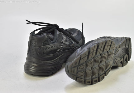 Nike Initiator Damen Sportschuhe Sneaker  Gr.40 Nr. 26-T 242