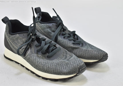 Nike MD Runner 2 Damen Sportschuhe Sneaker  EUR 39 Nr. 26-M 1687