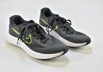 Nike Star Runner Damen Sportschuhe Sneaker  EUR 38 Nr. 26-J 970