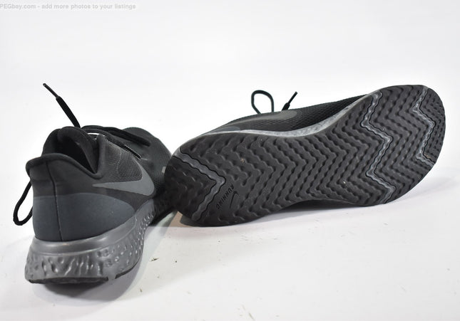 Nike Revolution Herren Sportschuhe Sneaker  EUR 45 Nr. 25-L 192