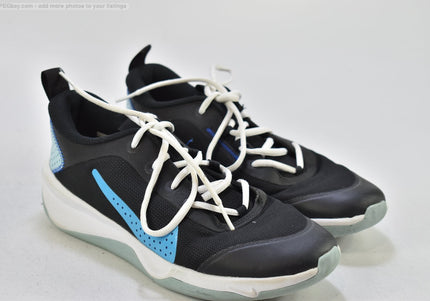 Nike Omni Multi-Court Damen Sportschuhe Sneaker  EUR 39 Nr. 25-L 1064