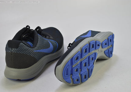 Nike Revolution Herren Sportschuhe Sneaker EUR 44 Nr. 25-Y 2102-SchuhGebraucht