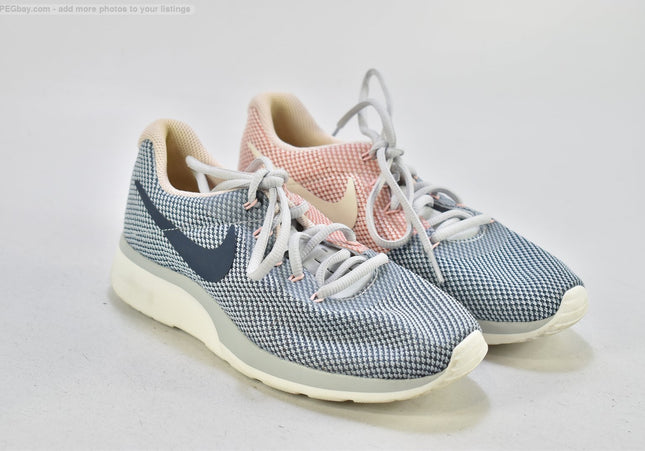 Nike Tanjun Damen Sportschuhe Sneaker  EUR 38 Nr. 25-X 1012
