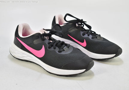 Nike Revolution Damen Sportschuhe Sneaker  EUR 37,5 Nr. 26-M 204