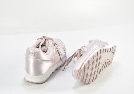 Nike MD Runner 2 Damen Sportschuhe Sneaker  EUR 38 Nr. 23-X 2453