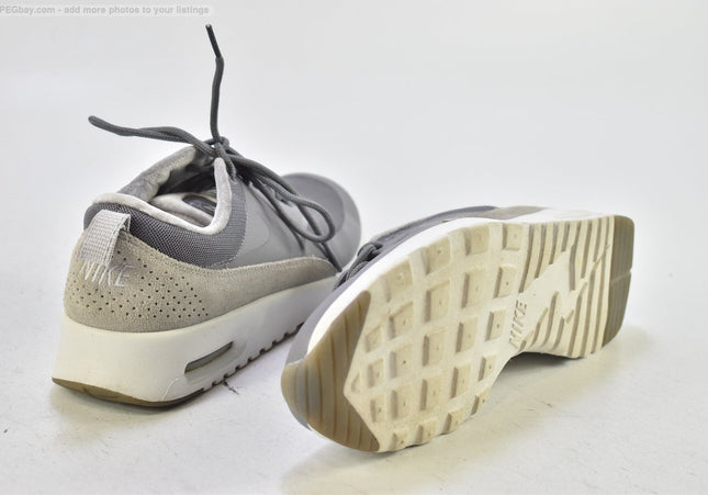 Nike Air Max Thea Damen Sportschuhe Sneaker  Gr. 38,5 Nr. 26-U 1895