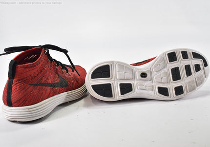 Nike Flyknit Chukka Herren Sportschuhe Sneaker  EUR 42 Nr. 26-U 992