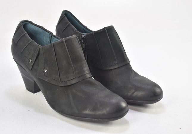 Caprice  Damen Stiefelette Boots  UK 7 Nr. 23-N 2923