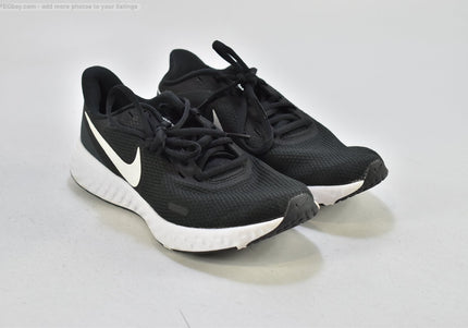 Nike  Revolution Damen Sportschuhe Sneaker  EUR 37,5 Nr. 25-N 1017