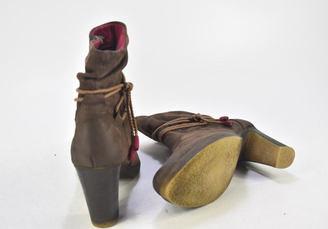 Tamaris Damen Stiefelette Boots EUR 39 Nr. 24-A 2115-Schuh-Gebraucht-secondhand