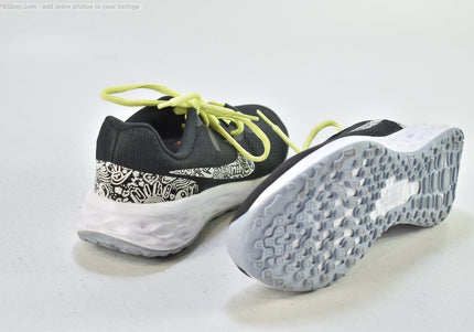Nike Revolution Damen Sportschuhe Sneaker  EUR 38,5 Nr. 26-Z 46