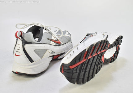 Nike Dart 6 ID Herren Sportschuhe Sneaker  Gr. 46 Nr. 26-T 778