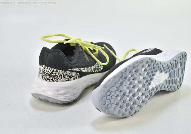 Nike Revolution Damen Sportschuhe Sneaker  EUR 38,5 Nr. 26-Z 46