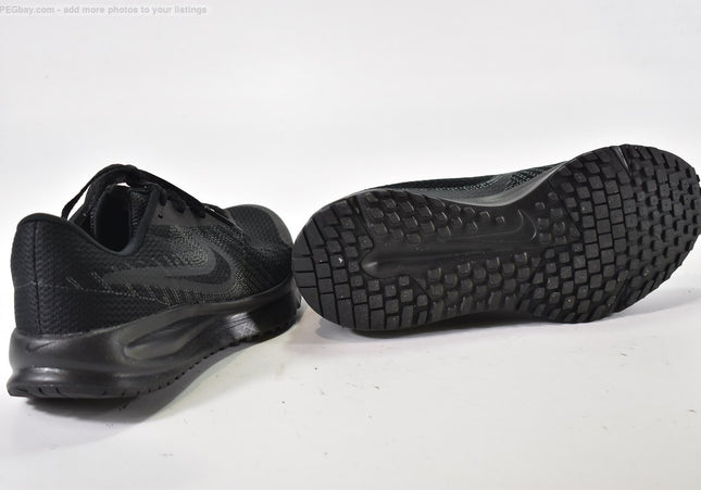 Nike Run Defy Damen Sportschuhe Sneaker  EUR 39 Nr. 26-U 880