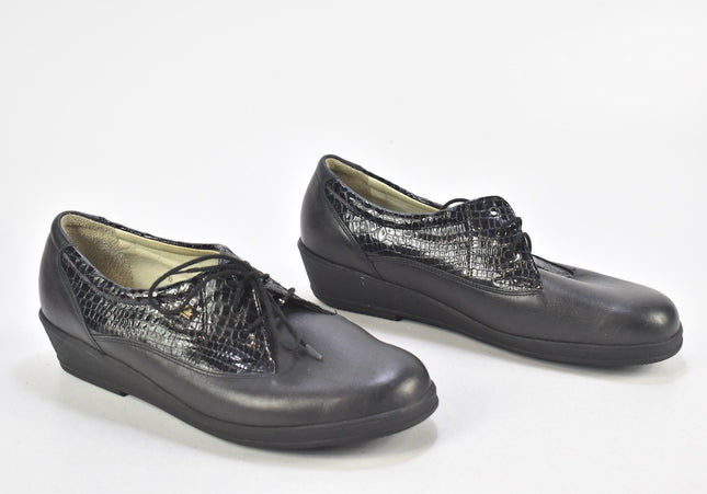 Finn Comfort  Damen Halbschuhe Freizeitschuhe  UK 7,5 Nr. 24-J 5240