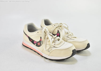 Nike MD Runner 2 Damen Sportschuhe Sneaker  EUR 39 Nr. 26-Z 5