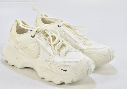 Nike TC 7900 Damen Sportschuhe Sneaker  EUR 38,5 Nr. 26-Y 445